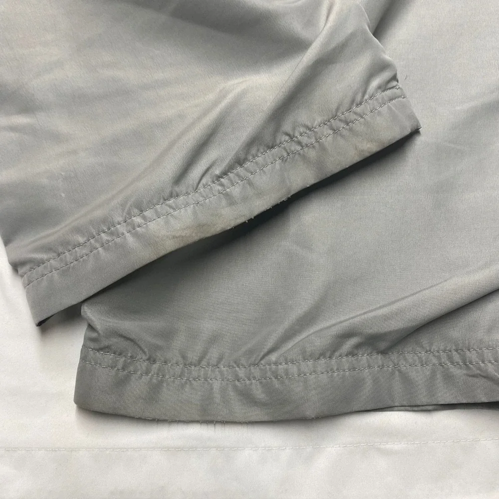 Old Navy Vintage Y2K Gray Nylon Convertible Zip Off Cargo Pants XXL Wide Leg